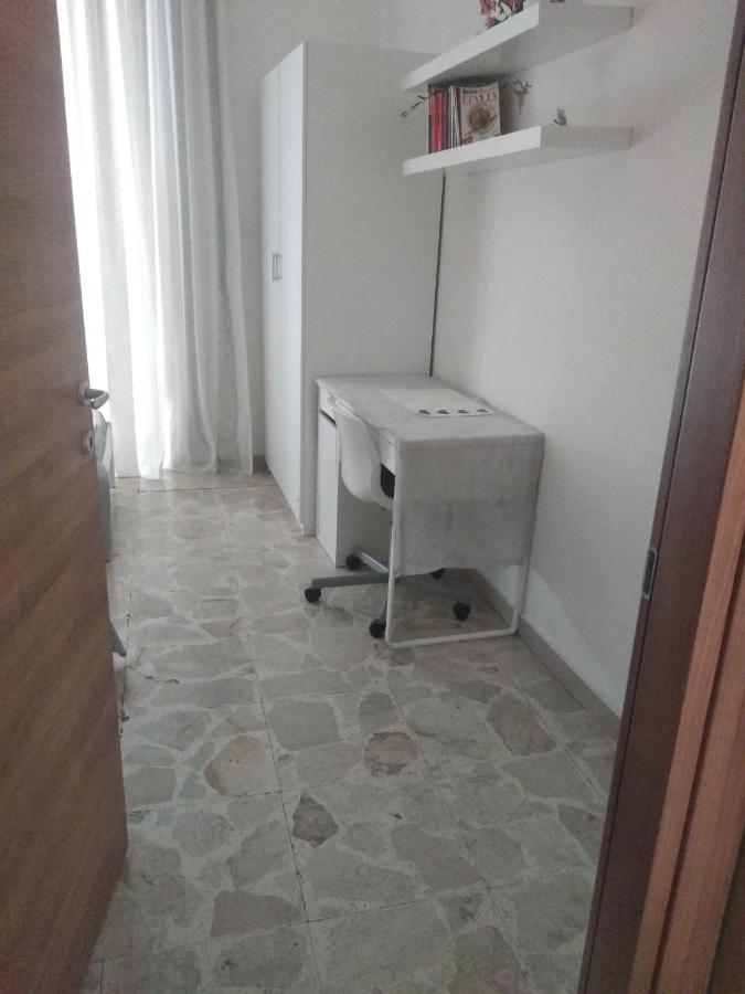 נאפולי Home Di F מראה חיצוני תמונה