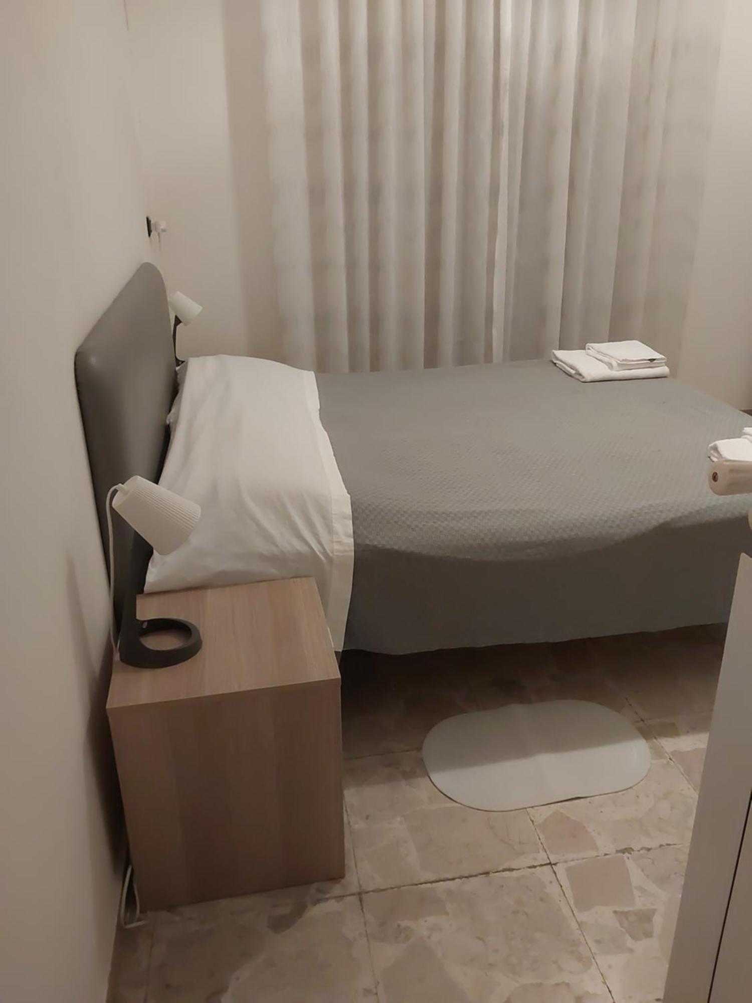 נאפולי Home Di F מראה חיצוני תמונה